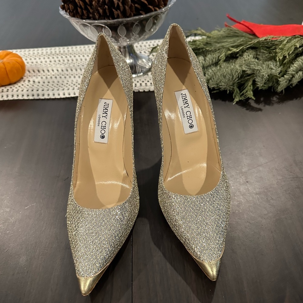 JIMMY CHOO sequence gold pump with gold heel